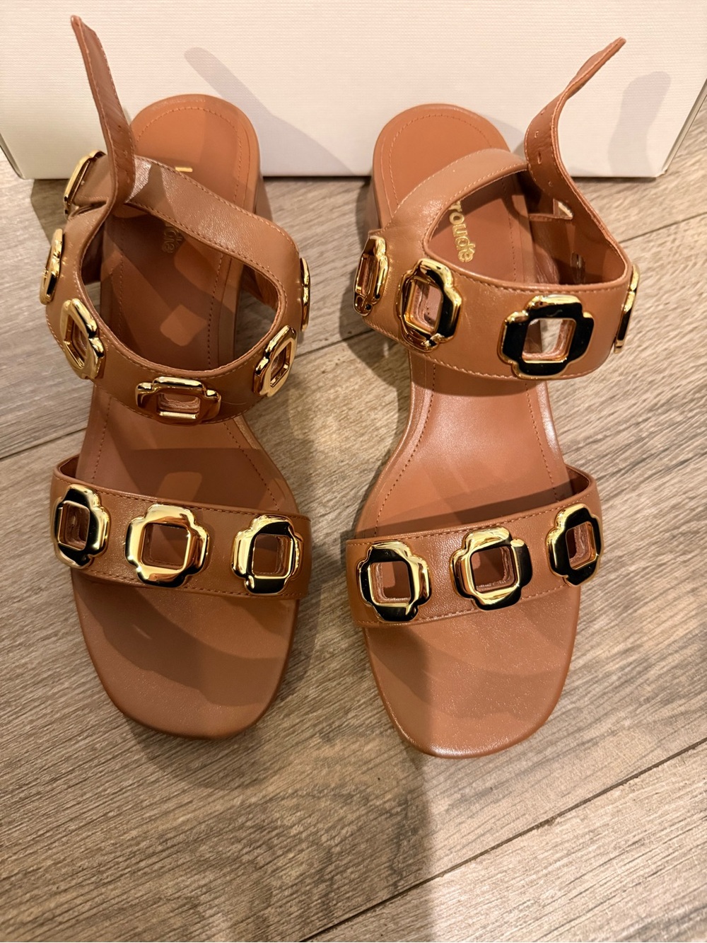Larroude Calf Skin Caramel Women Milan shoes